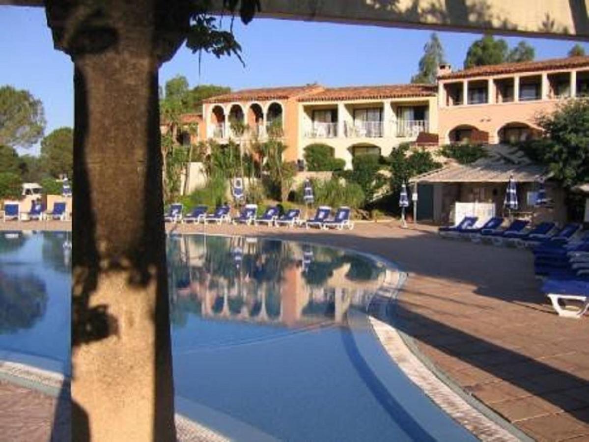 Chez Adriana Studio Vue Mer Avec Piscine Grimaud Exteriör bild