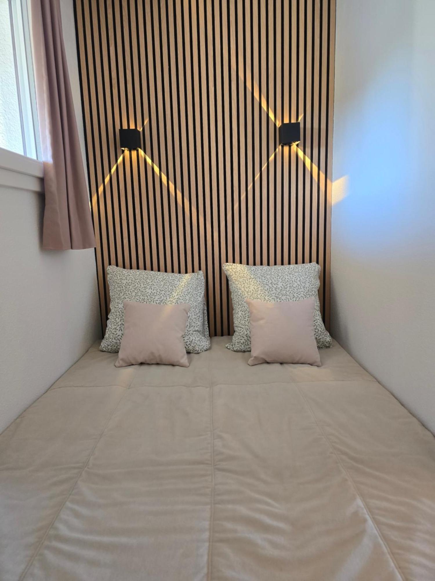 Chez Adriana Studio Vue Mer Avec Piscine Grimaud Exteriör bild